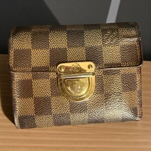 Louis Vuitton Damier Compact Wallet